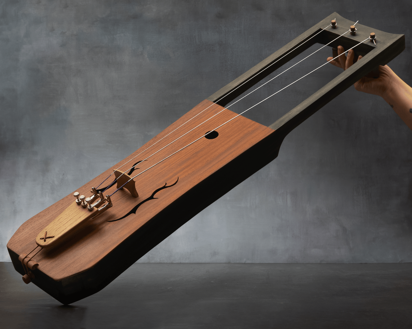 Bassharpa 'Eikthyrnir'